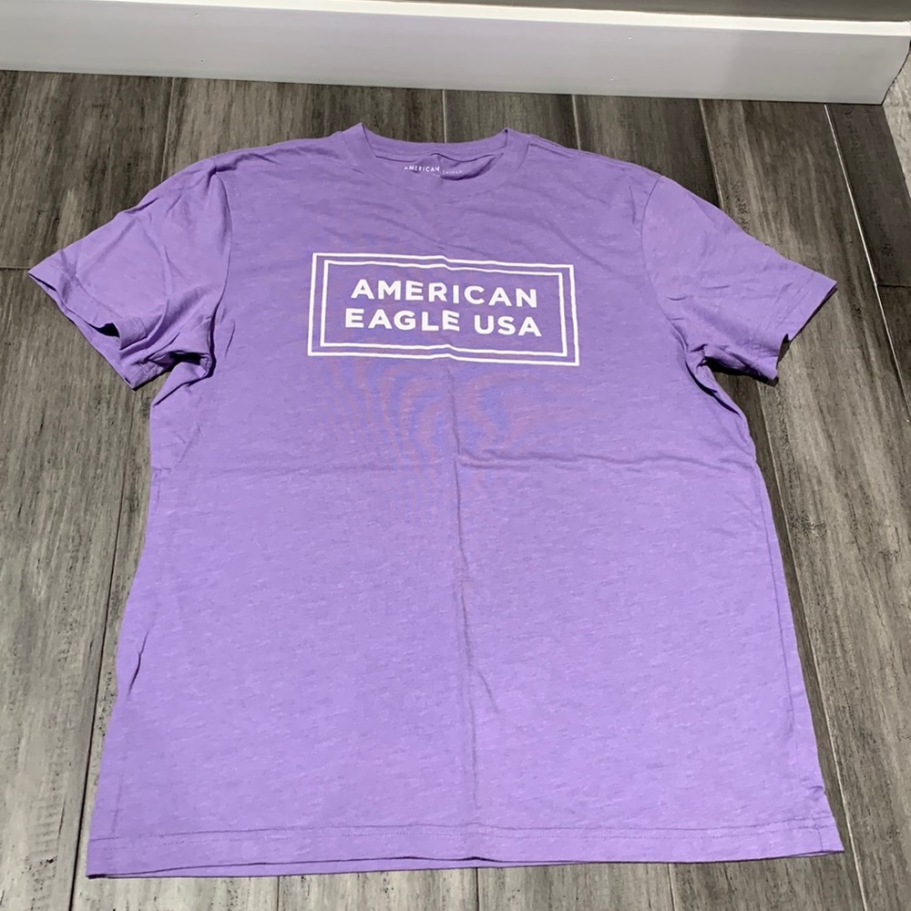 Mens American Eagle tee